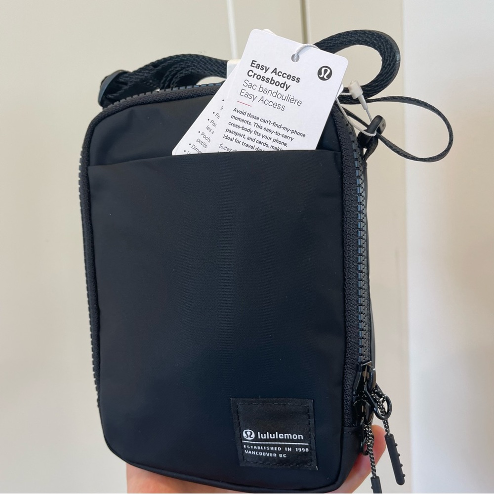 NWT Lululemon Easy Access Crossbody Bag 1.5L in black ( RARE ) - Picture 16 of 16